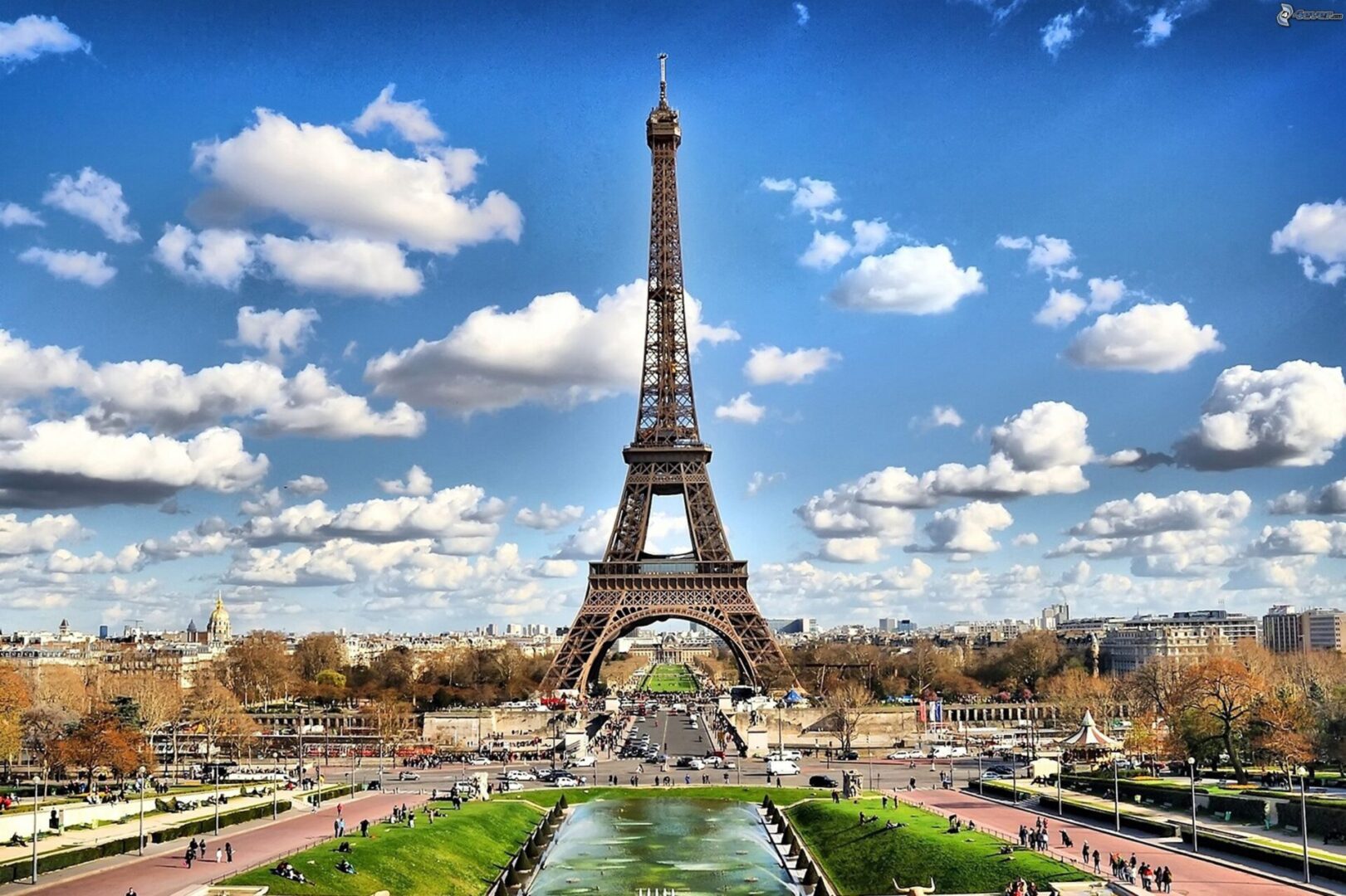 Melhores pontos turístico de Paris: o que fazer na capital francesa